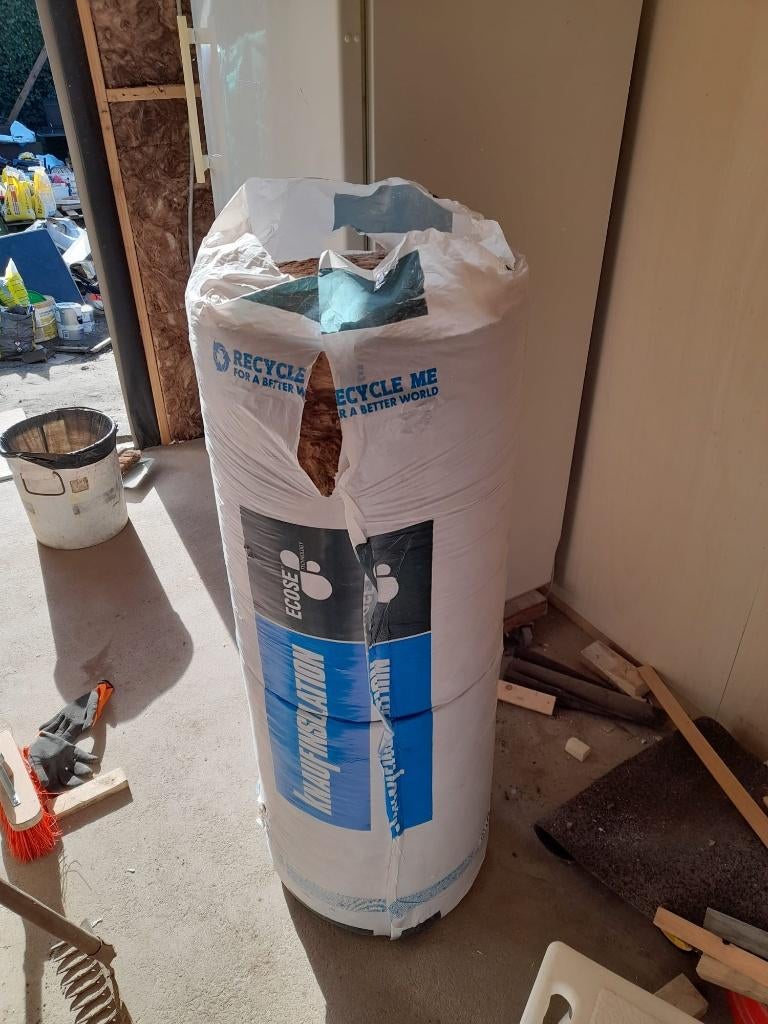 Knauf (naturol 032) glaswolisolatie op rol, Doe-het-zelf en Verbouw, Ophalen, Dakisolatie, 12 cm of meer, Zo goed als nieuw