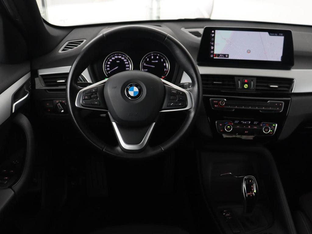 BMW X1 sDrive20i Executive | Sportstoelen | Head-Up | Full L, Auto's, BMW, 1998 cc, Stof, Euro 6, 4 cilinders
