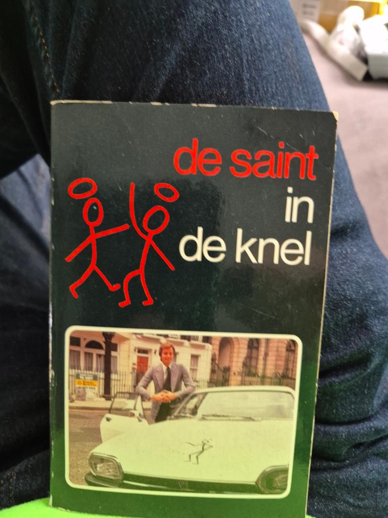 De Saint in de Knel - Leslie Charteris (1980), Boeken, Ophalen of Verzenden