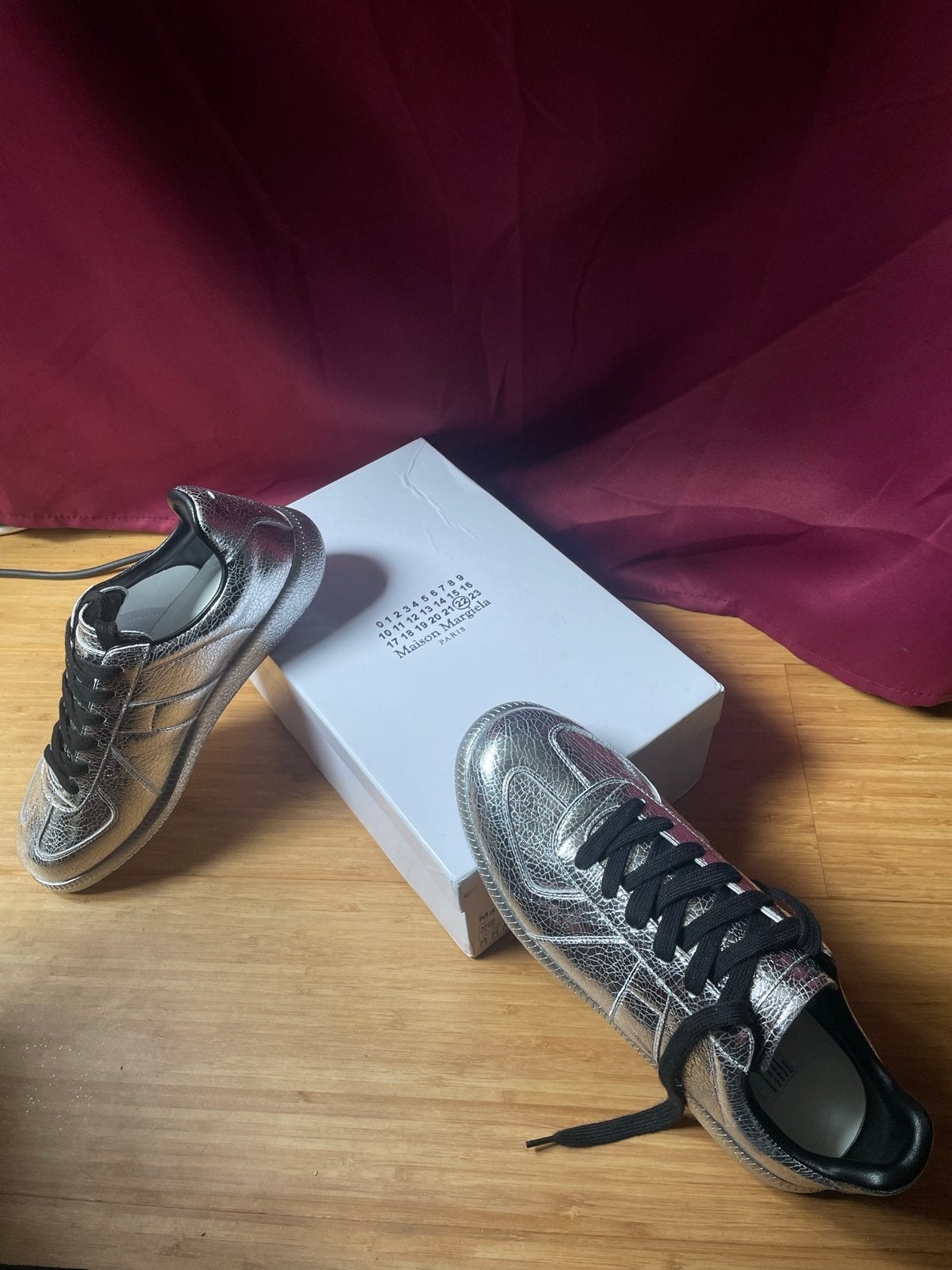 Maison Margiela Replica Sneakers Zilver Maat 42, Ophalen of Verzenden, Zo goed als nieuw, Overige kleuren, Sneakers of Gympen