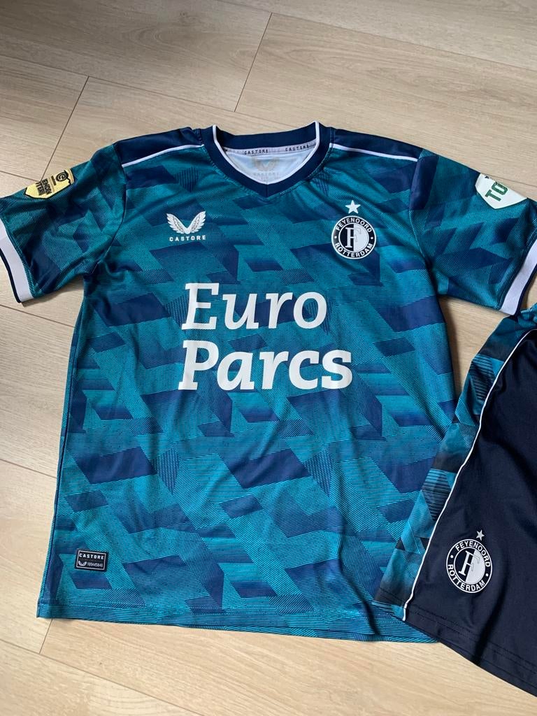 Feyenoord pakje blauw, maat S/M, Maat S, Ophalen of Verzenden, Gebruikt, Set