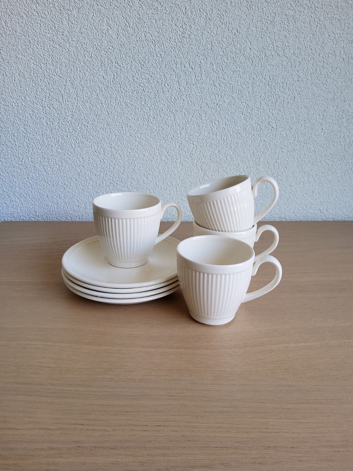 Set kopjes met schoteltjes Wedgwood Windsor, Huis en Inrichting, Keuken | Servies, Ophalen of Verzenden, Zo goed als nieuw, Porselein