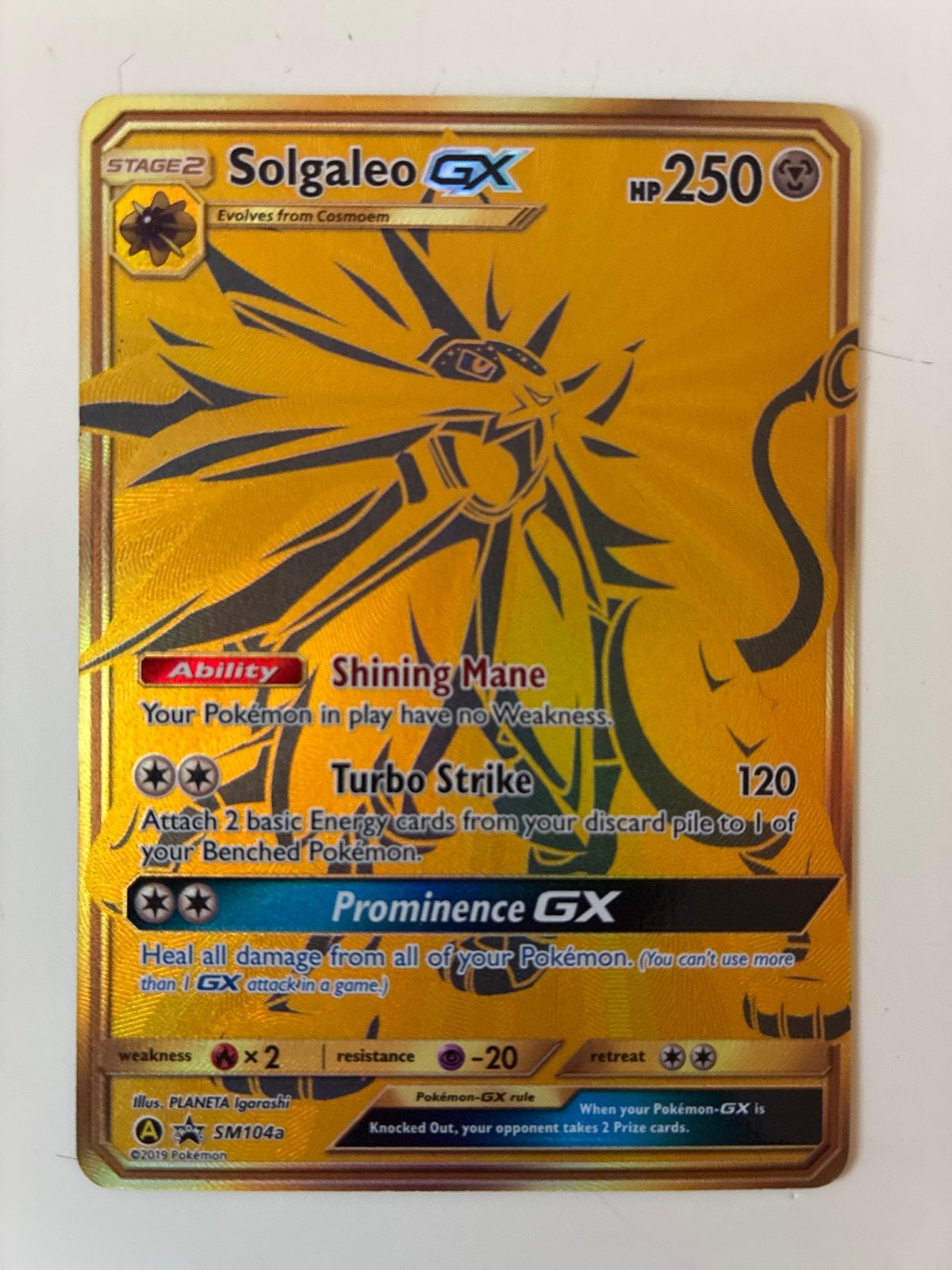 Solgaleo GX SM104a Full Art Gold Pokemon Kaart, Ophalen of Verzenden, Zo goed als nieuw, Losse kaart, Foil