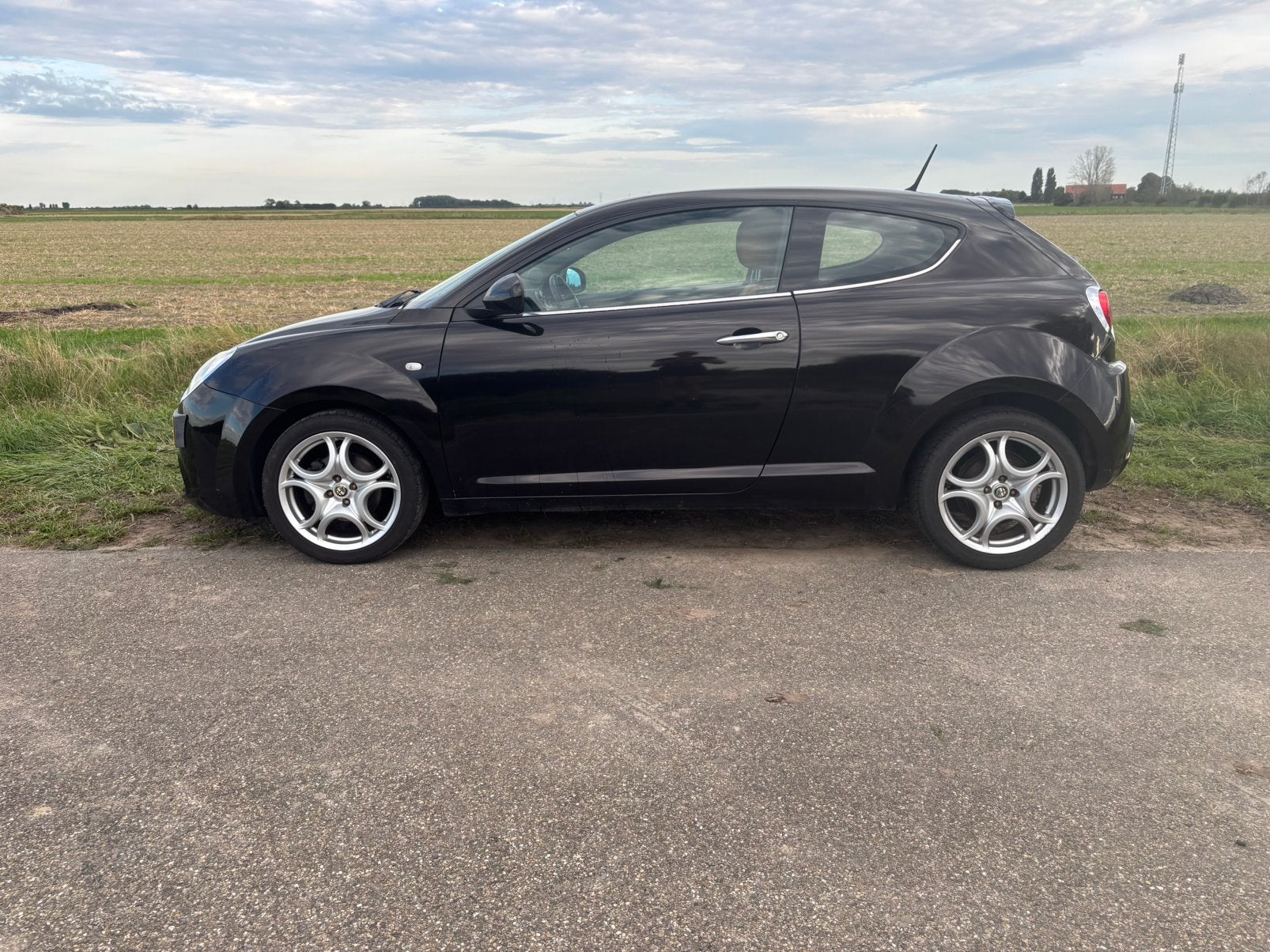 Alfa Romeo, Auto's, Voorwielaandrijving, Euro 5, 1225 kg, 4 cilinders