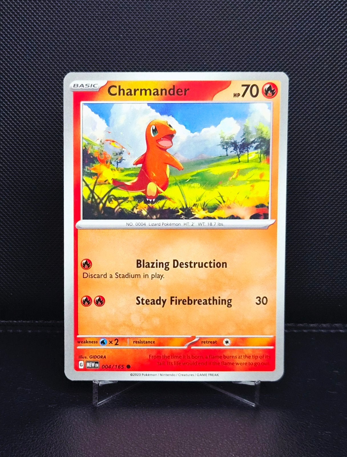 Charmander 004/165 MEW 151 Engels NM, Ophalen of Verzenden, Zo goed als nieuw