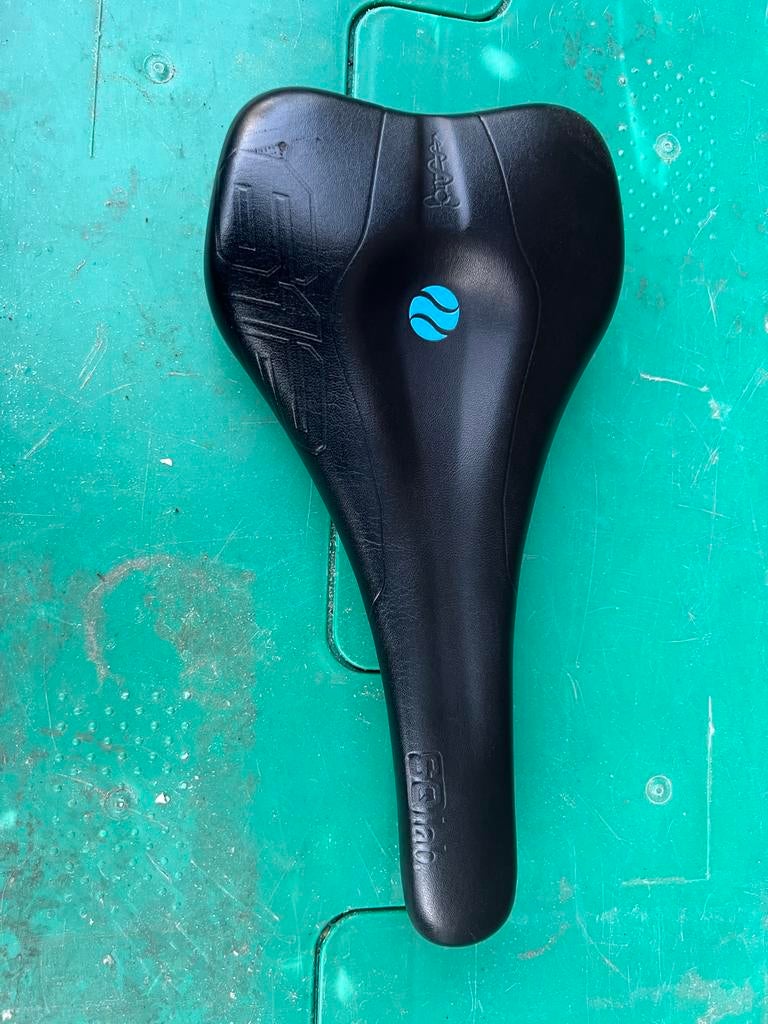 SQ Lab 612 zadel (140mm breed), Fietsen en Brommers, Fietsonderdelen, Ophalen of Verzenden, Gebruikt, Zadel, Kunststof