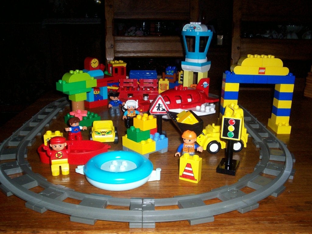 Lego duplo treintje rails poppetjes vliegtuig etc etc, Ophalen, Gebruikt, Duplo