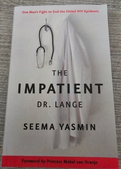 The Impatient Dr. Lange Seema Yasmin, MB BChir, Ophalen of Verzenden, Zo goed als nieuw