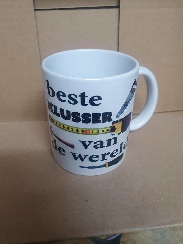 Mok "Beste klusser van de wereld", Nieuw, Ophalen of Verzenden, Overige stijlen, Kop(pen) en/of Schotel(s)