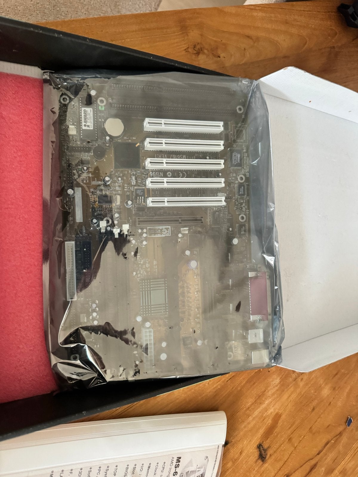 MSI MS-6167 Slot A AMD Athlon Moederbord Retro PC, Computers en Software, Ophalen of Verzenden, Gebruikt, AMD, Overige soorten