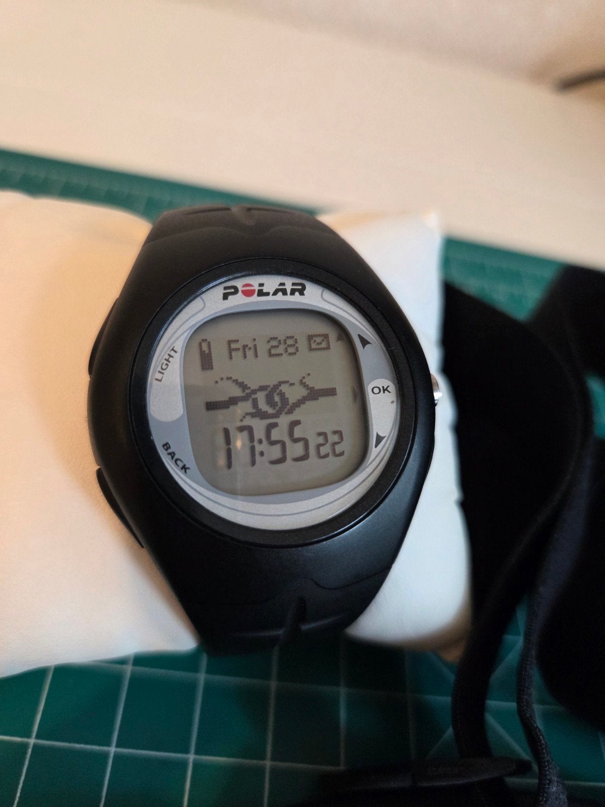Polar sporthorloge met hartslagmeter en borstband, Sport en Fitness, Ophalen of Verzenden, Zo goed als nieuw, Polar, Waterdicht