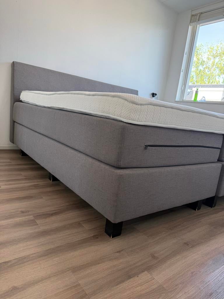 Swiss Sense Bed 200x200 met Aeromax Comfort topmatras, Ophalen, Gebruikt, Tweepersoons, Overige maten