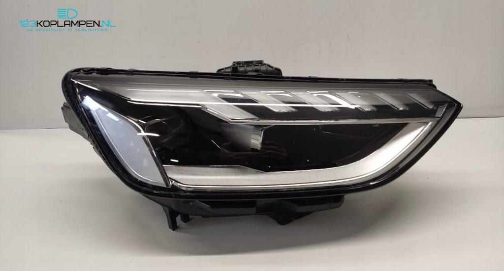 Audi A4 B9 8W Facelift Full Led koplamp rechts