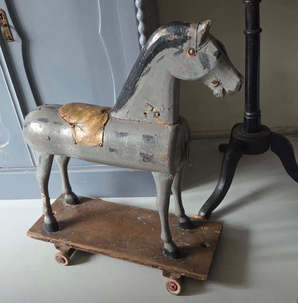 Groot antiek Brocante houten speelgoed paard op wieltjes, Antiek en Kunst, Curiosa en Brocante, Ophalen