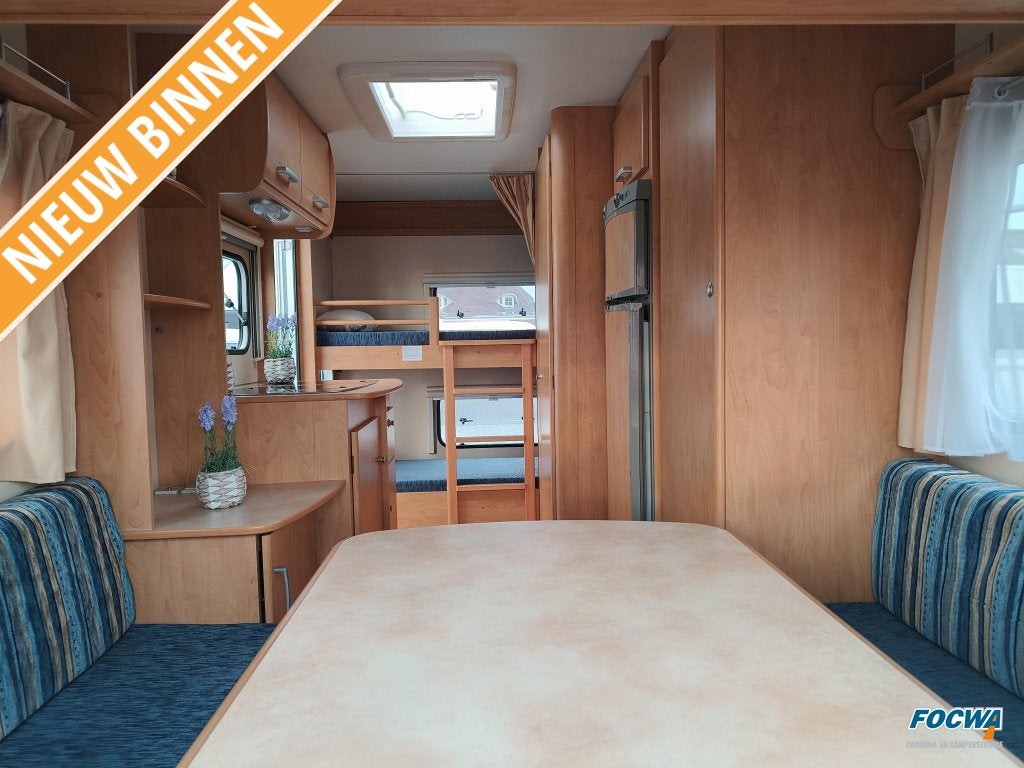 Caravelair Antares Luxe 416 Stapelbed Zit Toilet Tent, Standaardzit, Bedrijf, 750 - 1000 kg, Schokbreker