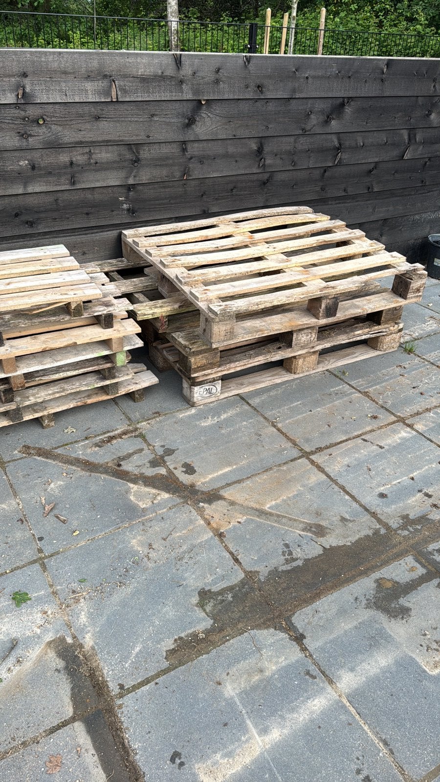 Pallets gratis afhalen, Ophalen of Verzenden, Overige houtsoorten, Minder dan 200 cm, Pallet