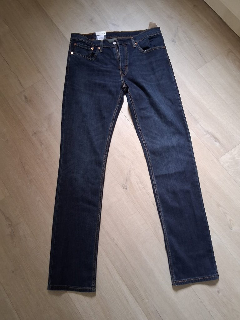 Te Koop: nieuwe Levi's spijkerbroek, Levi's, Blauw, Overige jeansmaten, Nieuw