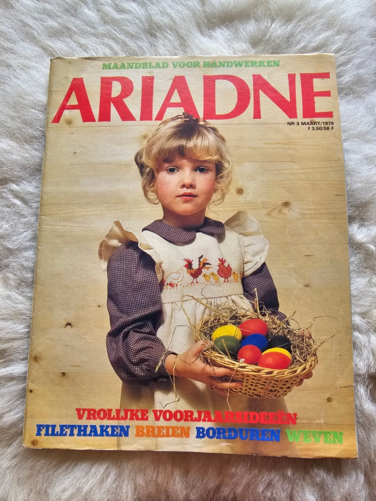 Vintage handwerk tijdschrift Ariadne Nr 3. 1978, Ophalen of Verzenden, Gelezen, Damesbladen