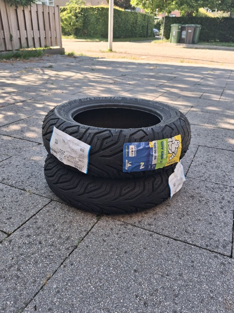 zip 2000 - Michelin City Grip voor en achter buiten band, Ophalen of Verzenden, Nieuw, Overige typen, Piaggio