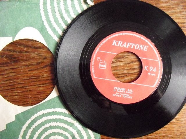 - Roger Tonner - Premier Bal - vinyl single, Beschermende buitenhoes, Gebruikt, 7 inch, Ophalen of Verzenden