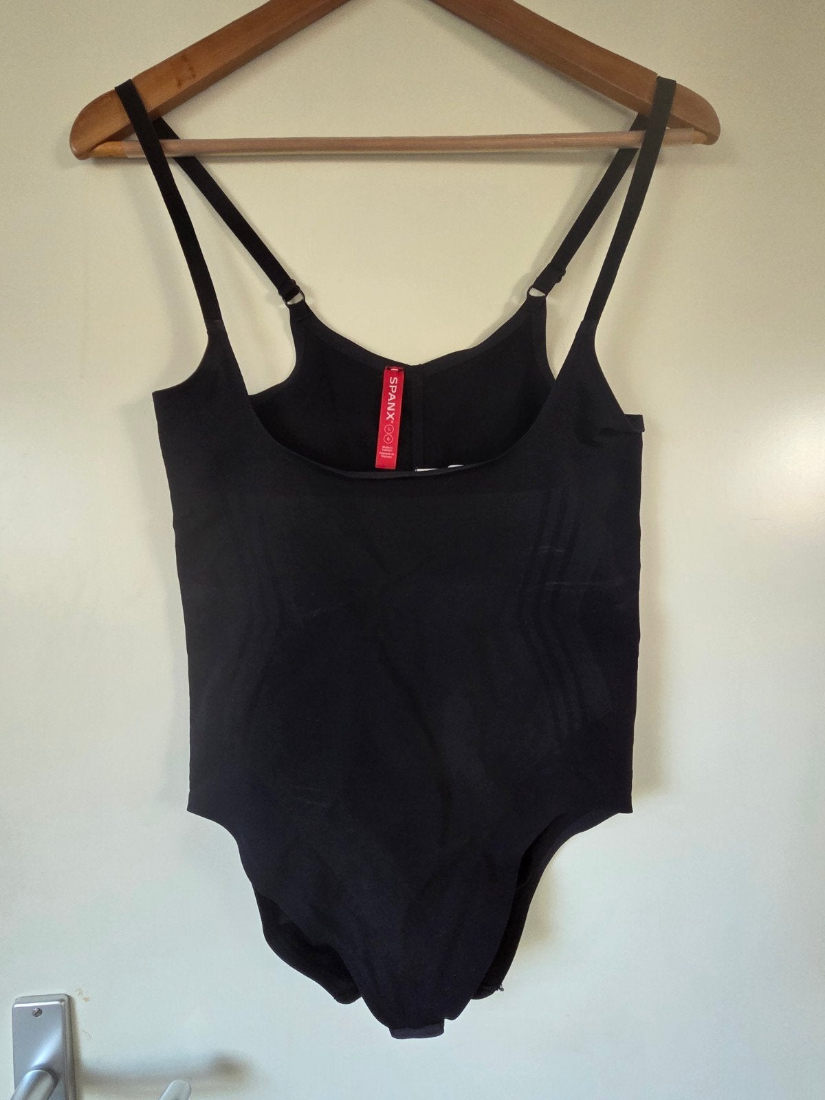 Spanx Sterk Corrigerende Body Maat L - Zwart, Kleding | Dames, Ondergoed en Lingerie, Spanx, Ophalen of Verzenden, Zwart, Body of Korset