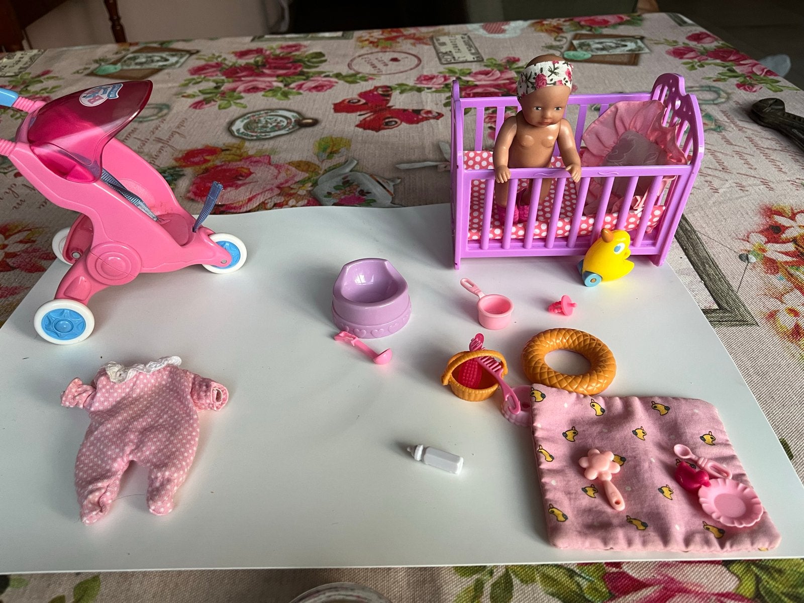 Mini Baby Born set met accessoires 13,50, Ophalen of Verzenden, Gebruikt, Babypop