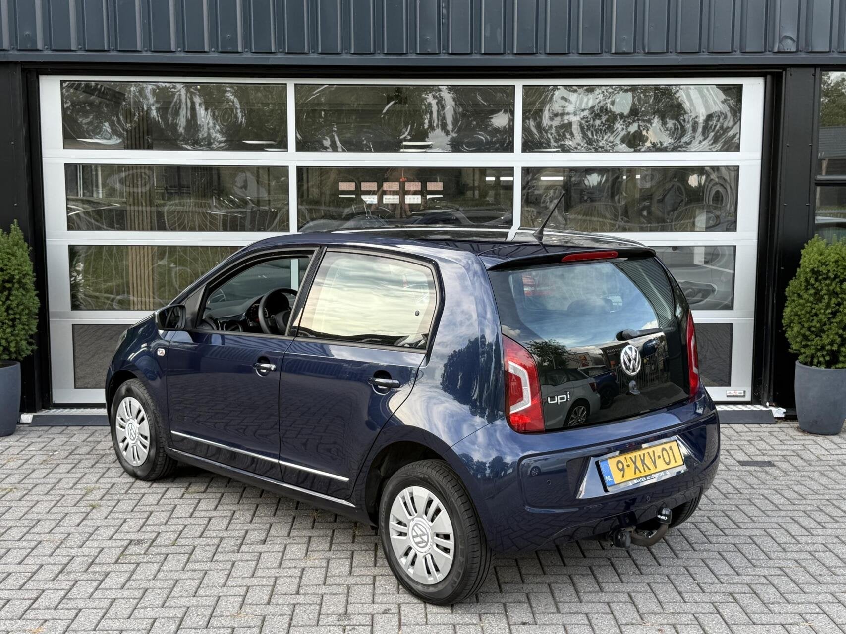 Volkswagen Up! 1.0 move up! Automaat|Trekhaak|Airco|Cruise|N, Auto's, Volkswagen, Euro 5, Stof, Up!, 23 km/l