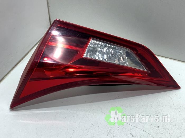 Achterlicht rechts van een Toyota Auris, Auto-onderdelen, Verlichting, Gebruikt, -, -, Ophalen of Verzenden