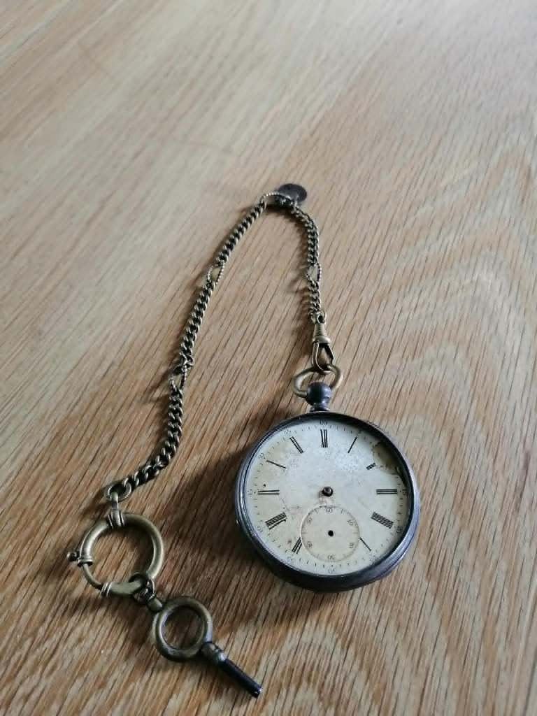 Zak horloge 1930 - 1960 met ketting en sleutel, Overige merken, Zakhorloge, Staal, Ophalen of Verzenden