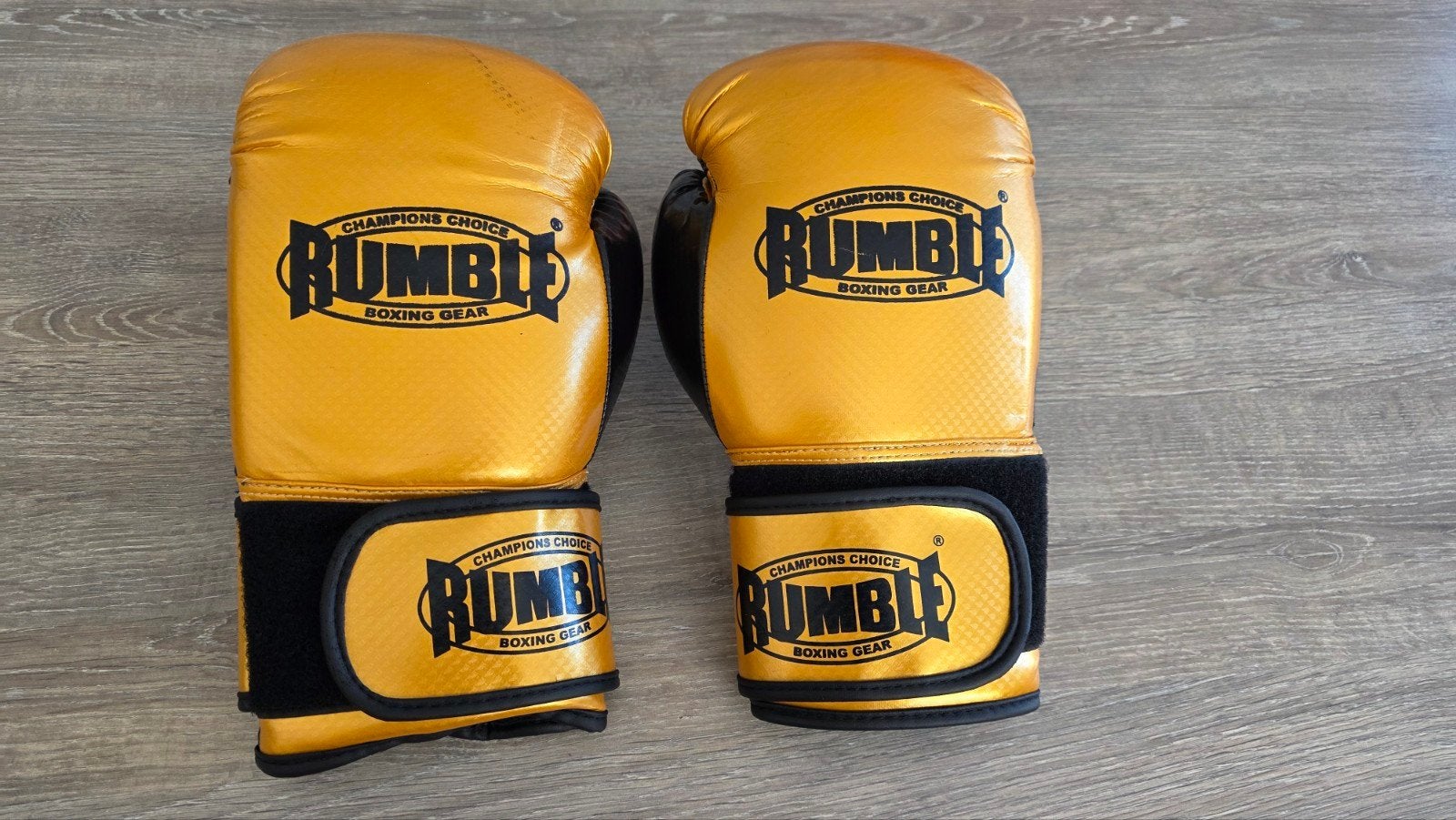 Junior Kickboks/Muay Thai set., Sport en Fitness, Vechtsporten en Zelfverdediging, Maat S, Ophalen of Verzenden, Overige