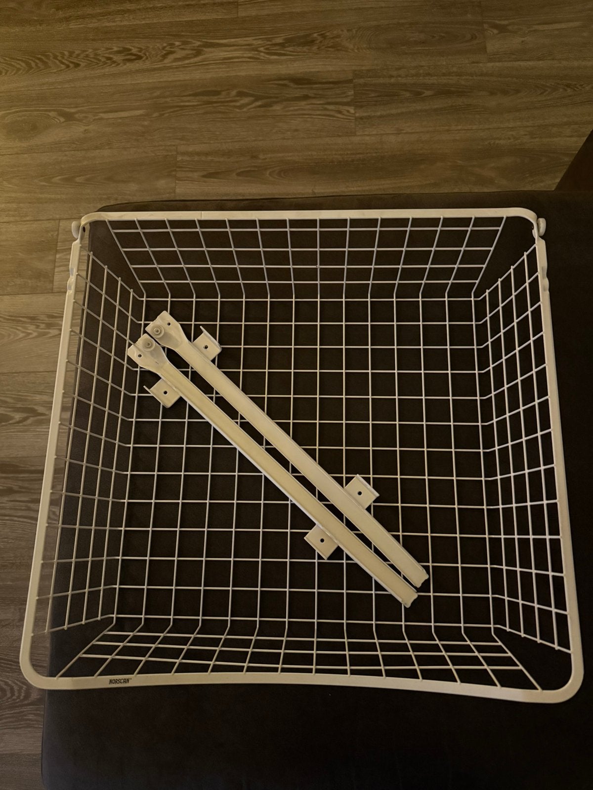 2 Draadmand Met ladegeleider, Ophalen, Zo goed als nieuw