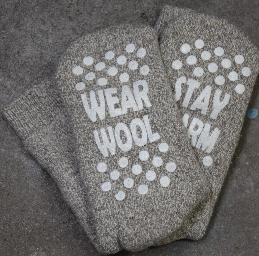 sokken warmte wollen met antislip one size wear wool NIEUW, Kleding | Dames, Sokken en Kniesokken, Nieuw, Ophalen of Verzenden