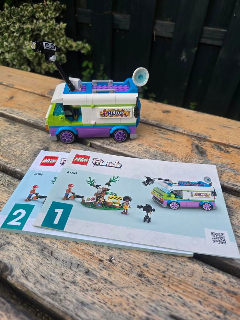 LEGO Friends Nieuwsbus 41749 met instructieboekjes, Ophalen, Zo goed als nieuw, Jongen of Meisje
