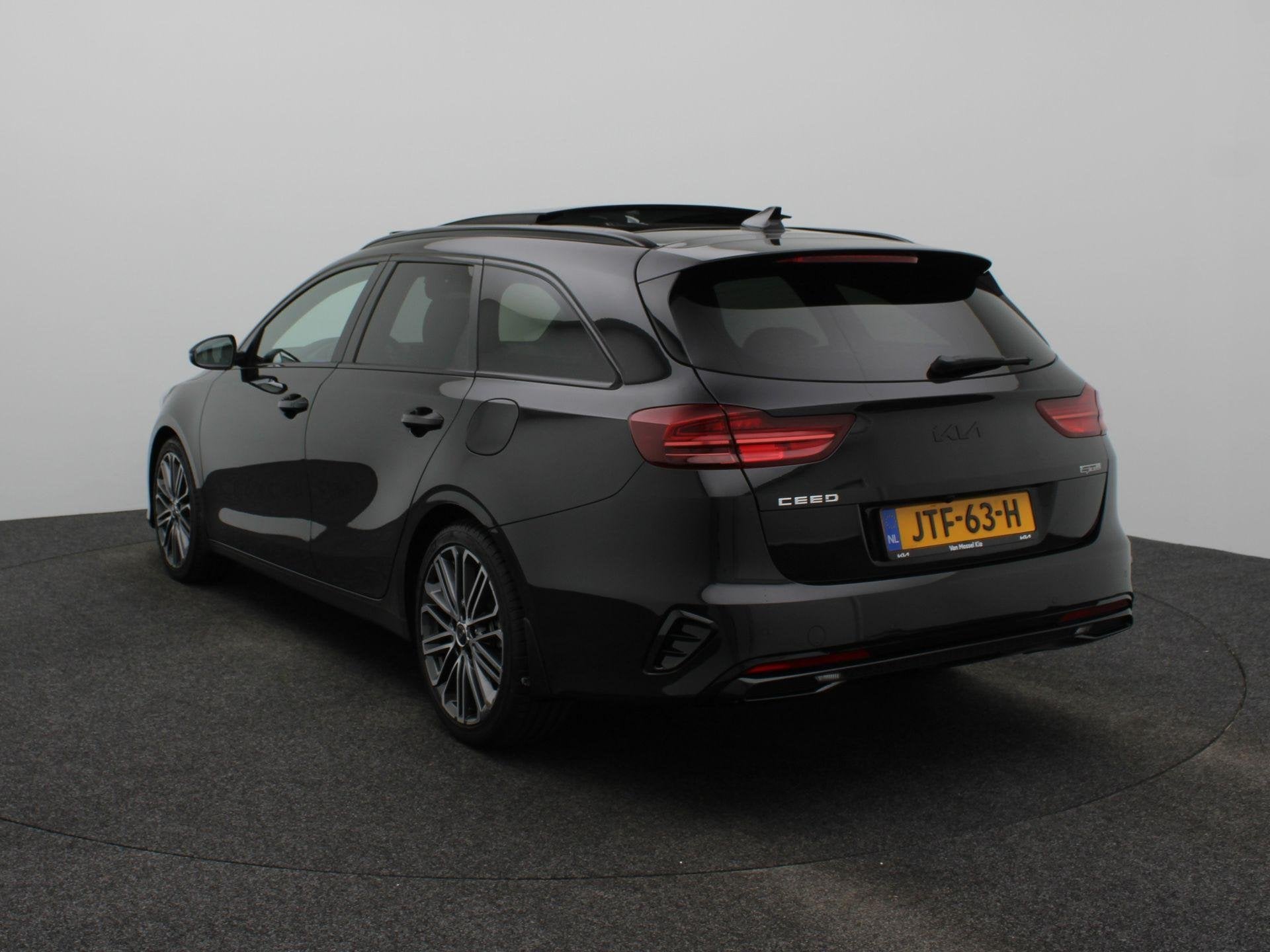 Kia Ceed Sportswagon 1.5 T-GDi GT-PlusLine | Pano Dak | LM V, Auto's, Kia, 12 maanden, Gebruikt, Euro 6, 4 cilinders