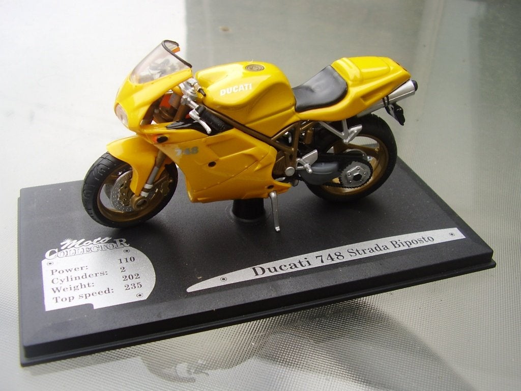 Schaalmodel Motor Ducati Sport Classic Sport 1000 rood, Hobby en Vrije tijd, Ophalen of Verzenden, Nieuw, Motor