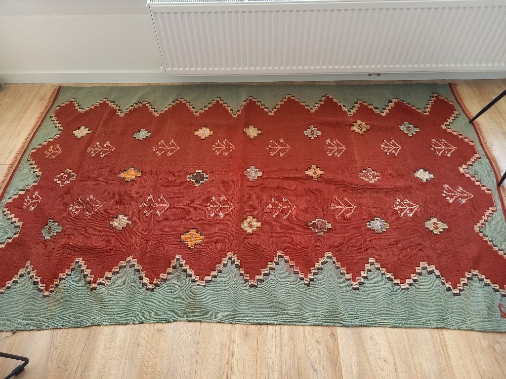 Hippe Turkse Kelim, Gebruikt, 100 tot 150 cm, Groen, Ophalen of Verzenden
