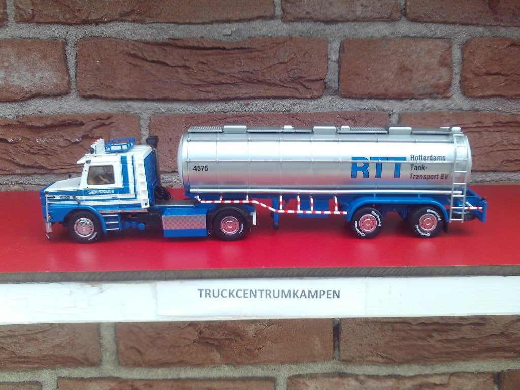 Tekno  Scania  142  Torpedo  van  Siem  Stout.