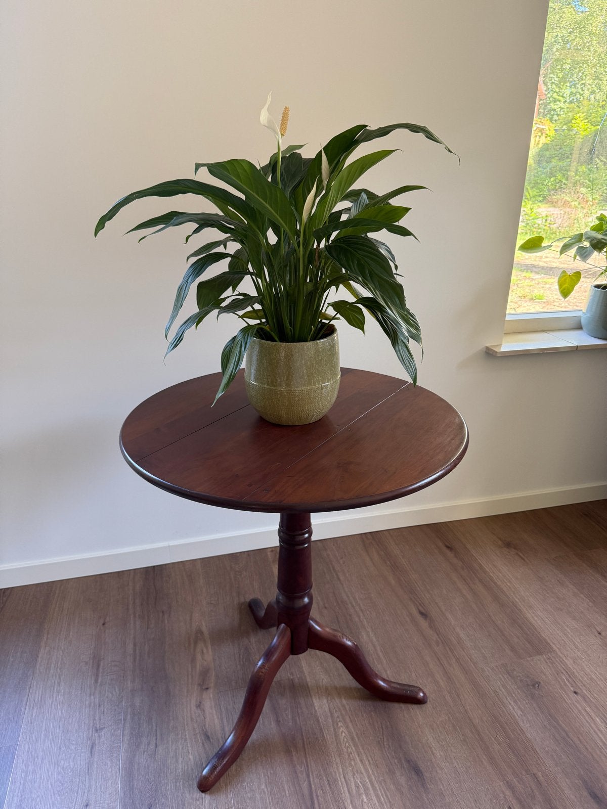 Antieke ronde bijzettafel - 70 cm diameter, 75 cm hoog, Ophalen