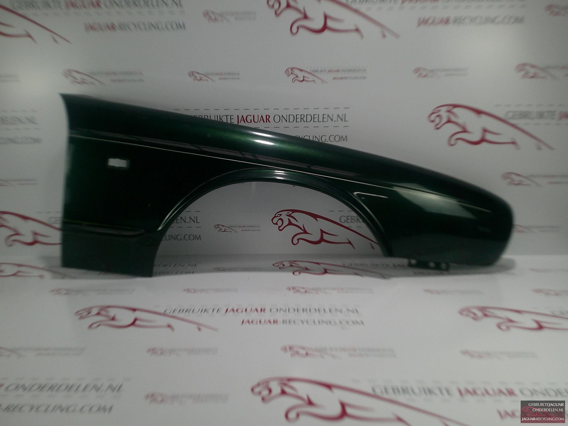 Spatbord rechts groen kleur Jaguar XJ X300 / X308 AXX1516, Auto-onderdelen, Carrosserie en Plaatwerk, Gebruikt, -, Rechts, Ophalen of Verzenden