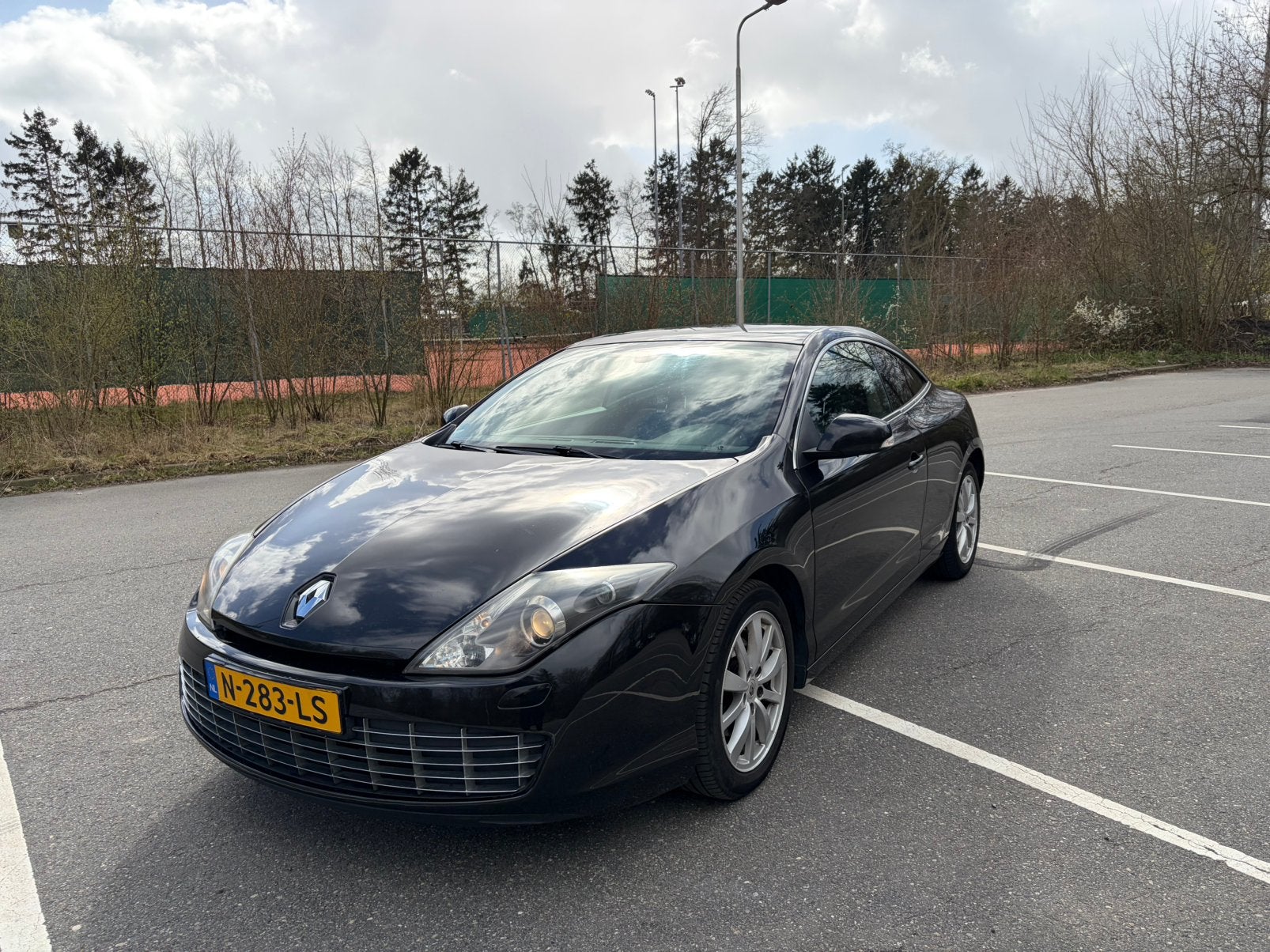 Renault Laguna 2.0 DCI Dynamique Zwart Coupe Aut Bose CC Apk, Laguna, 1995 cc, 4 cilinders, 4 stoelen