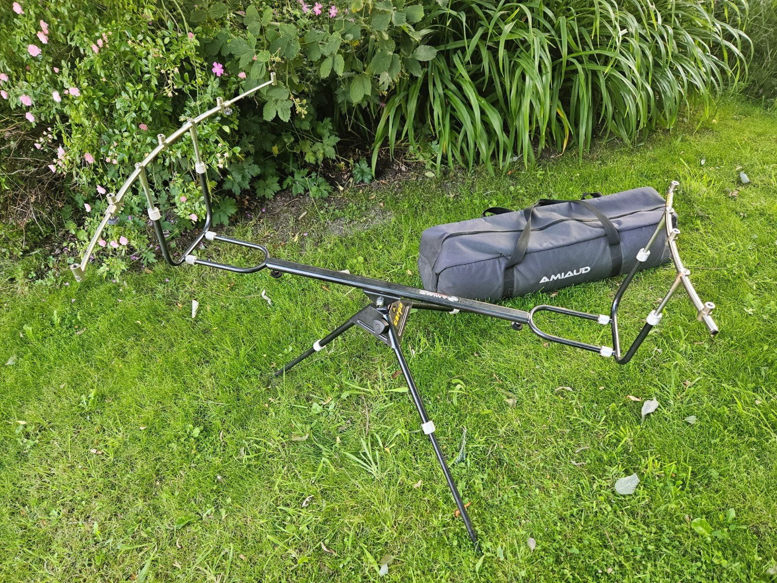 Amiaud Rodpod 3poot met gebogen buzzerbars, Ophalen of Verzenden, Overige typen