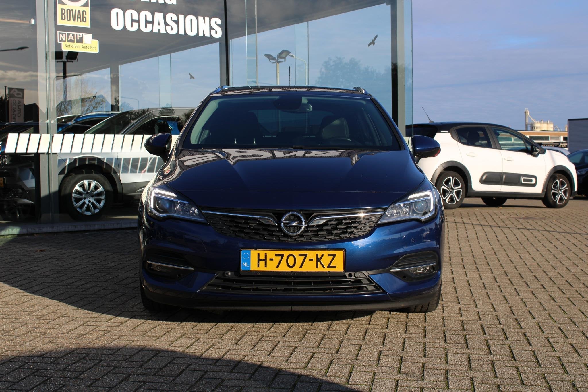 Opel Astra Sports Tourer 1.2 Launch Edition 1 EIGENAAR/ PDC/, Auto's, Voorwielaandrijving, 12 maanden, Stof, Gebruikt