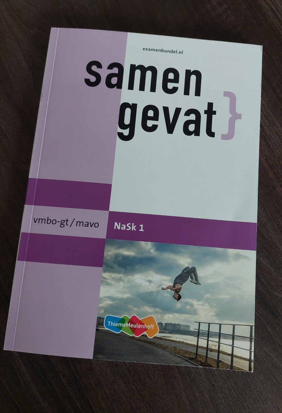 Samengevat NaSk 1 VMBO-GT/MAVO examenbundel, Ophalen of Verzenden, Zo goed als nieuw, VMBO, Natuurkunde