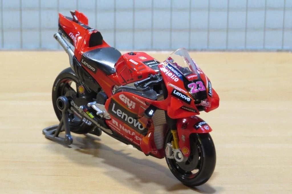 Enea Bastianini Ducati Lenovo Desmosedici 2023 1:18 maisto, MayCheong, Maisto, Nieuw, Ophalen of Verzenden