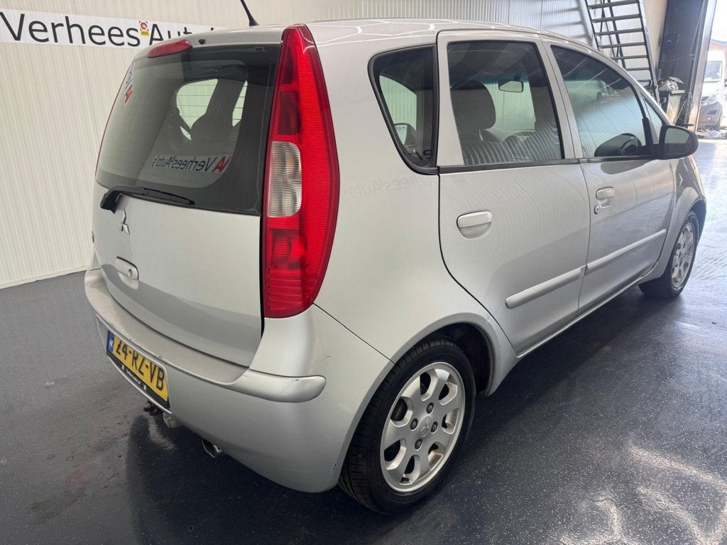 Mitsubishi Colt 1.3 Invite (bj 2005), Auto's, Gebruikt, 31 €/maand, Colt, Origineel Nederlands