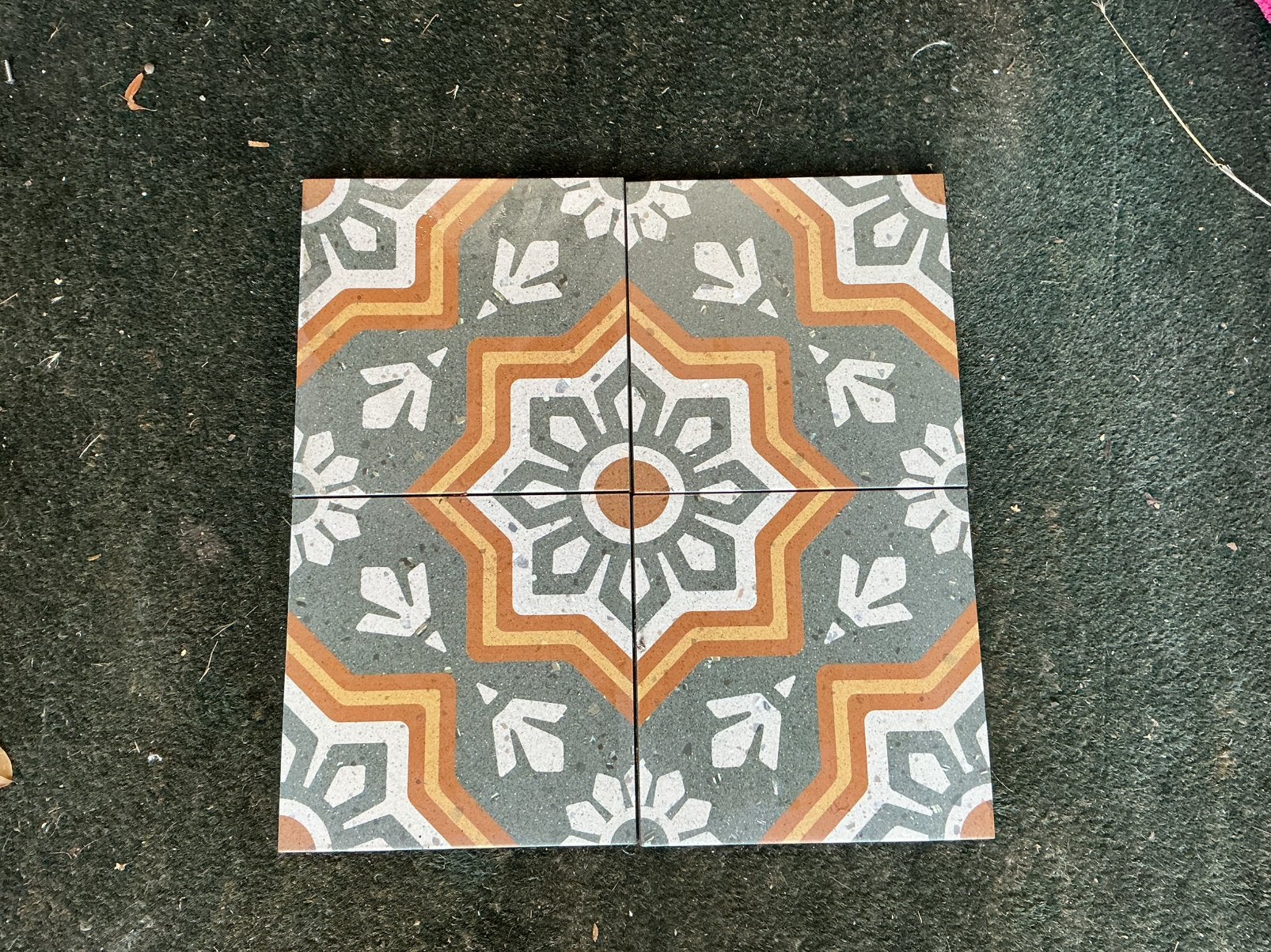 Tegels, Doe-het-zelf en Verbouw, Tegels, Ophalen, 60 cm of meer, Zo goed als nieuw, Minder dan 5 m²
