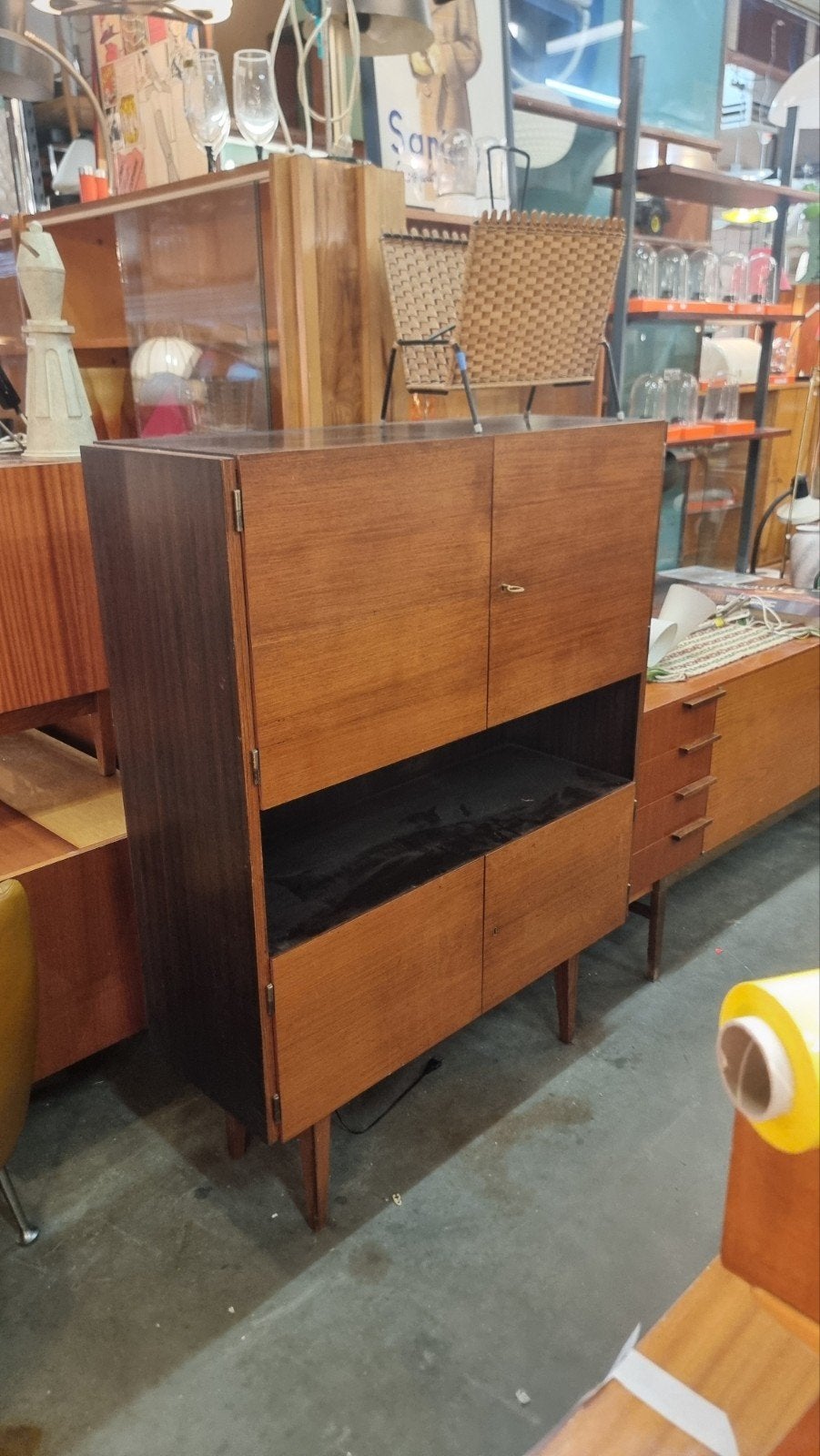 vintage wandkast jaren 60, ,, Ophalen of Verzenden, Zo goed als nieuw, ,