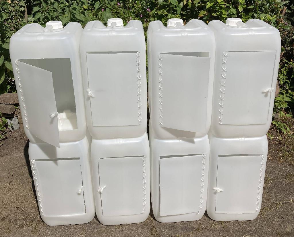 jerrycan kastjes, Ophalen, Zo goed als nieuw, Wit, Rechthoekig
