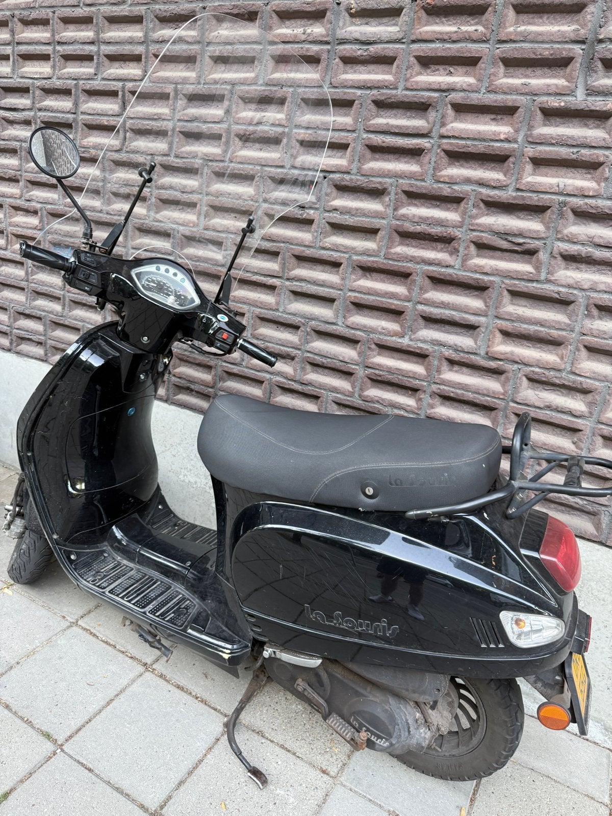 La Souris scooter 2018 met schade - Lage prijs!, Ophalen of Verzenden, Gebruikt