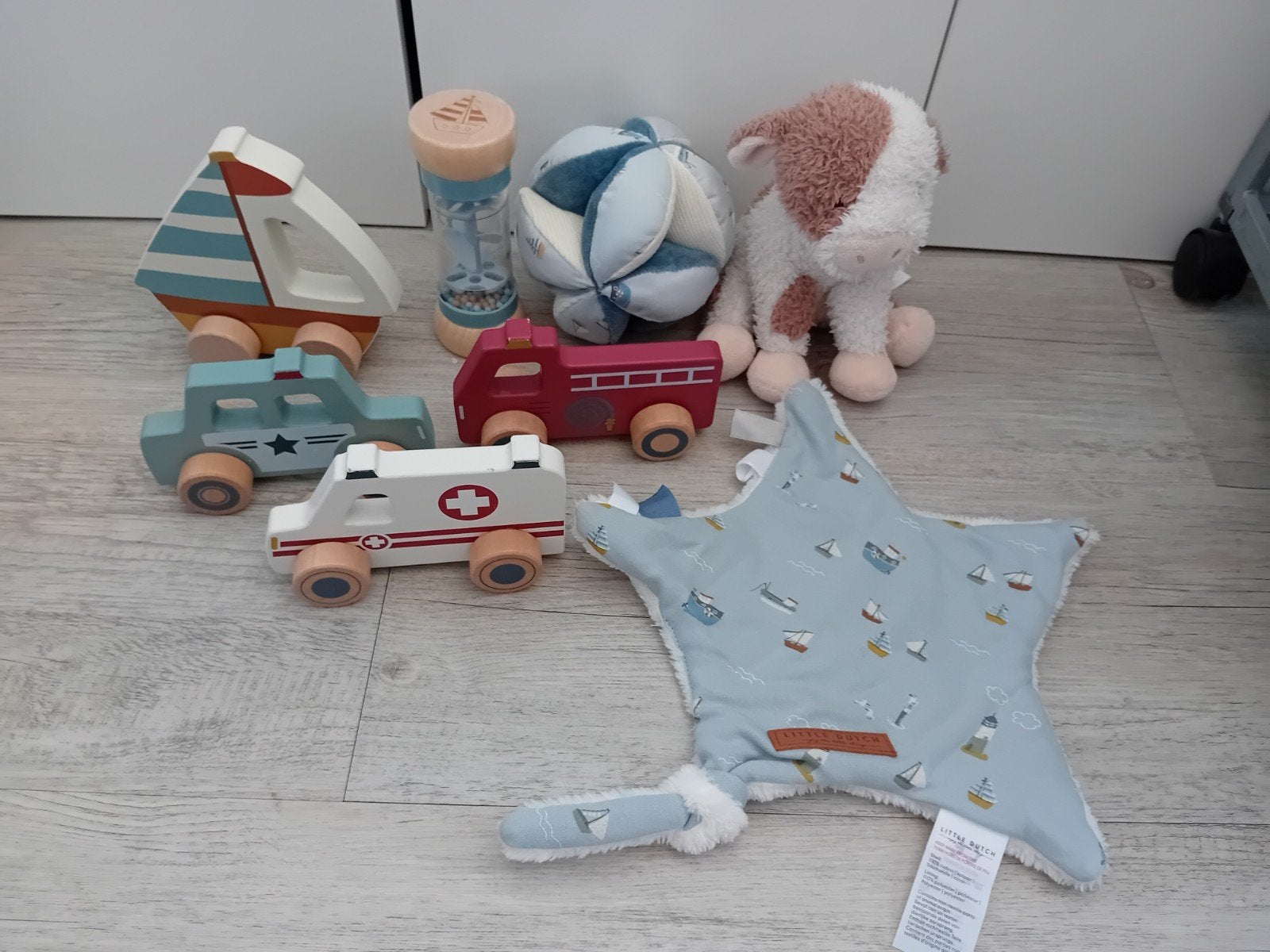 Little Dutch speelgoed set: auto's, knuffel en meer, Ophalen of Verzenden, Nieuw, Overige typen, Met wieltjes